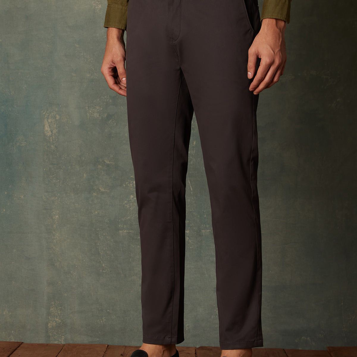 Elevate Everyday Stretch Chinos - Dark Grey – Bombay Shirt Company