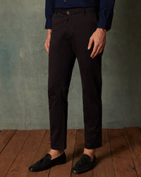 Elevate Everyday Stretch Chinos - Black